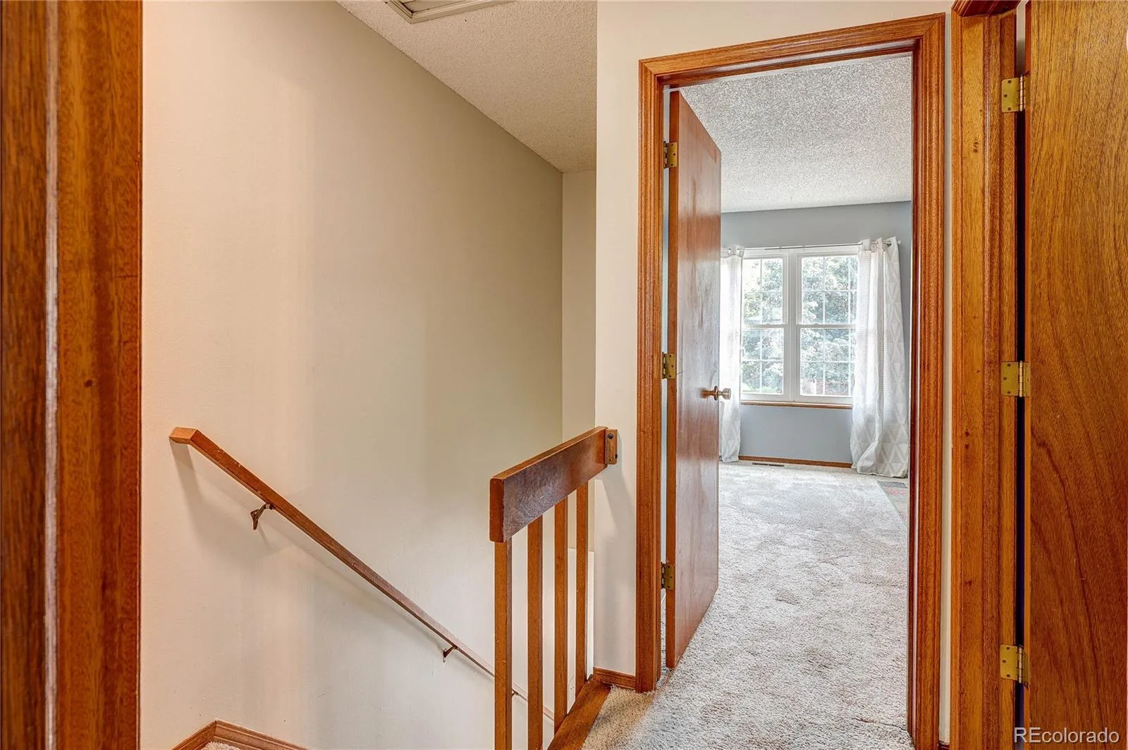 2054 S Balsam Street Lakewood CO 80227 | MLS #REC2543368 08152026164237 1600 18