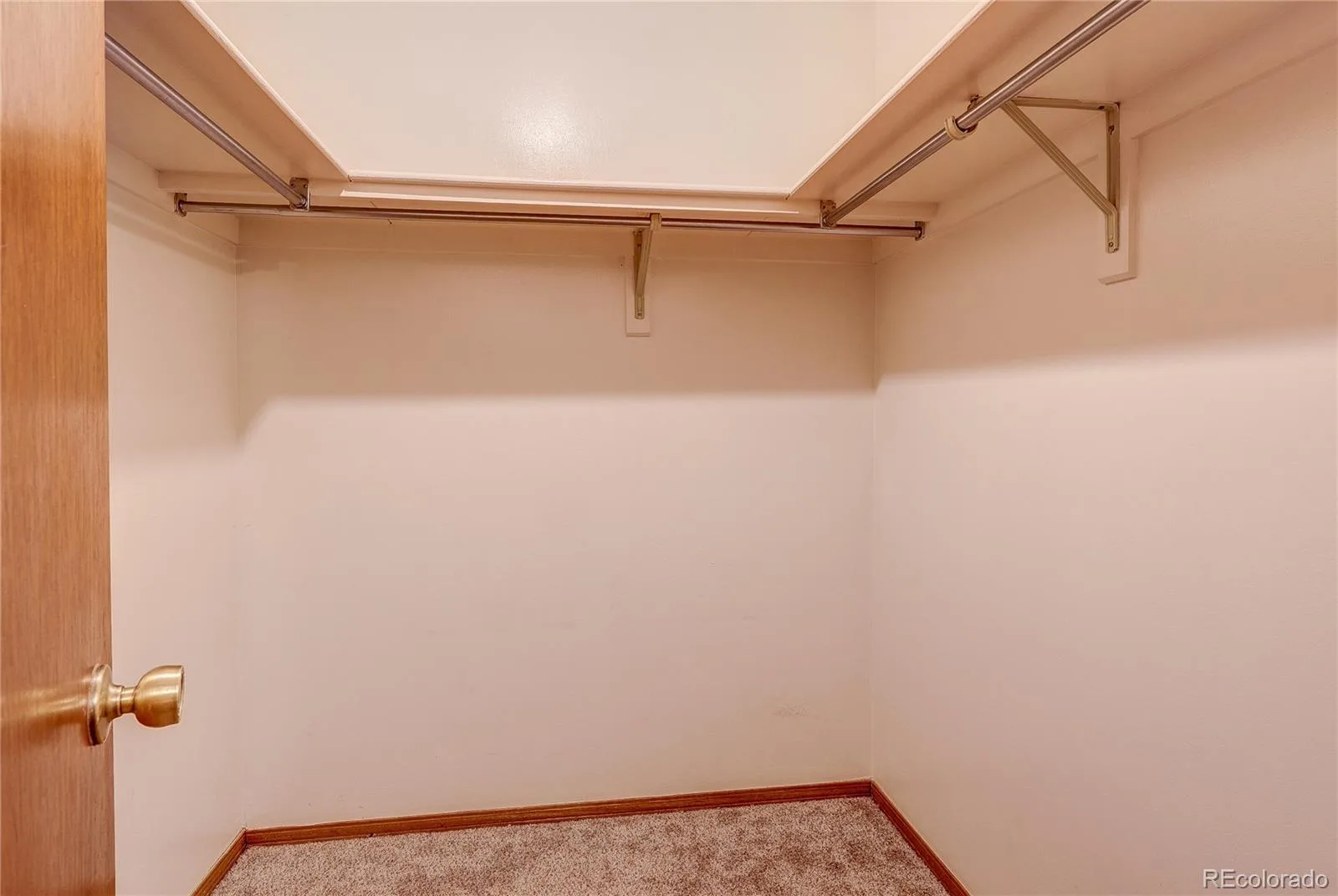 2054 S Balsam Street Lakewood CO 80227 | MLS #REC2543368 08152026164237 1600 22