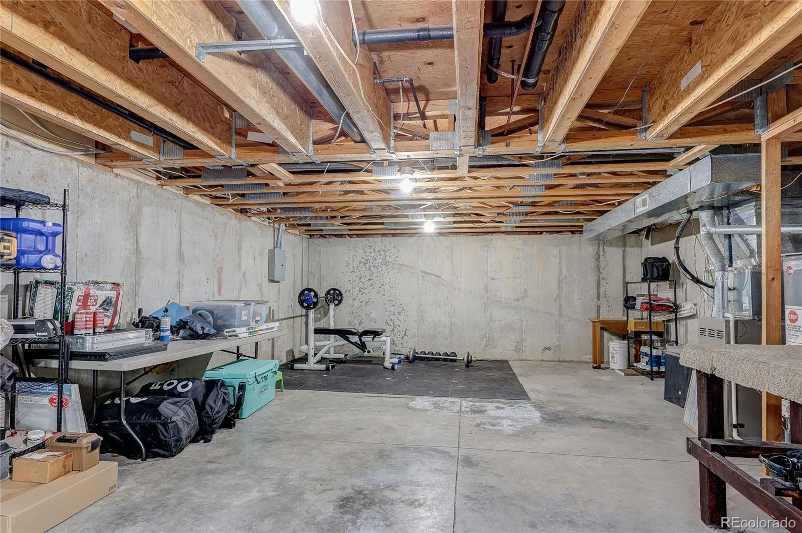 2054 S Balsam Street Lakewood CO 80227 | MLS #REC2543368 08152026164237 1600 28