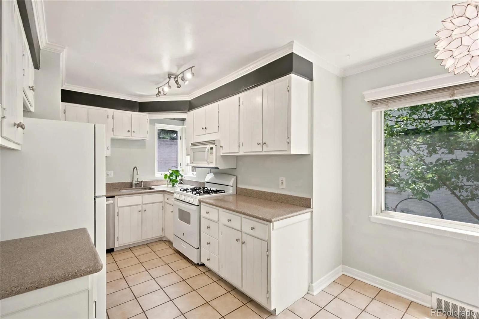 1564 S Josephine Street Denver CO 80210 MLS #REC2544710 07082026182458 1600 12