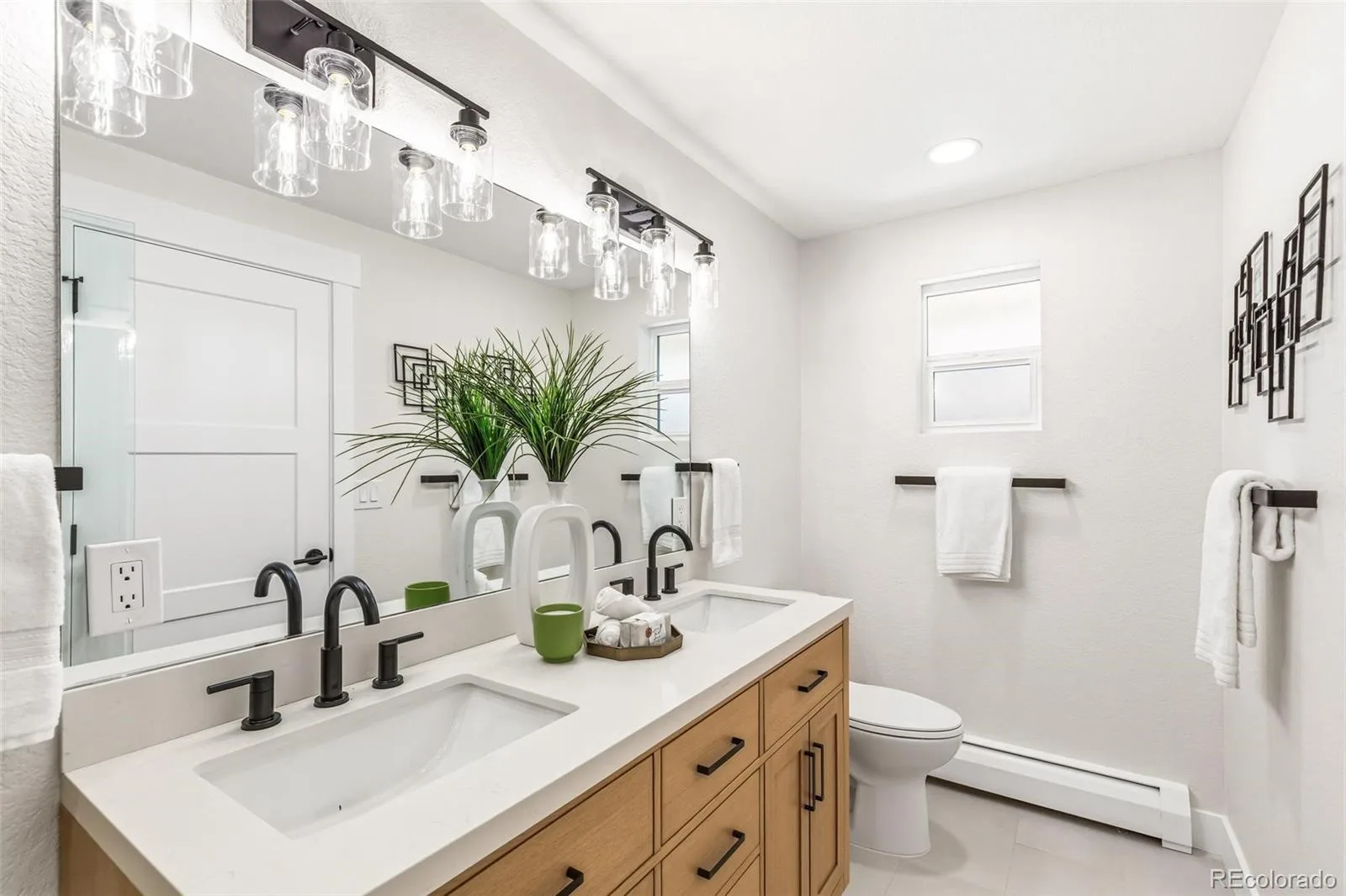 3100 W Denver Place Denver CO 80211 MLS #REC2546402 06232026201253 1600 25