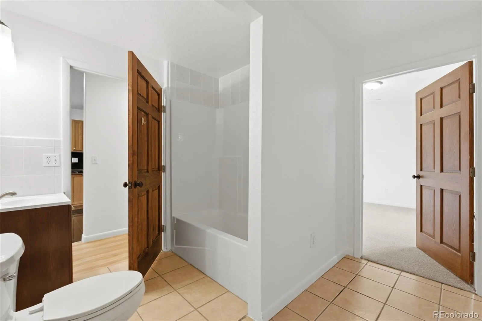 04012026025237 1600 18