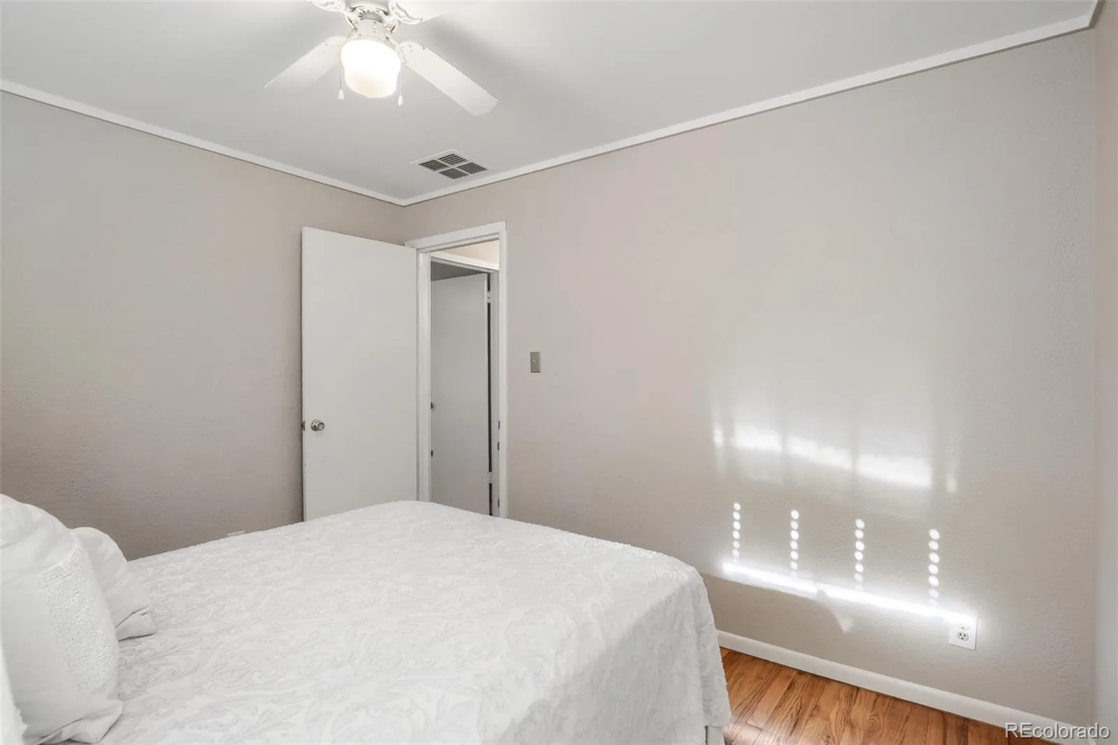 9920 W 54th Avenue Arvada CO 80002 MLS #REC2546973 06212026173851 1600 17