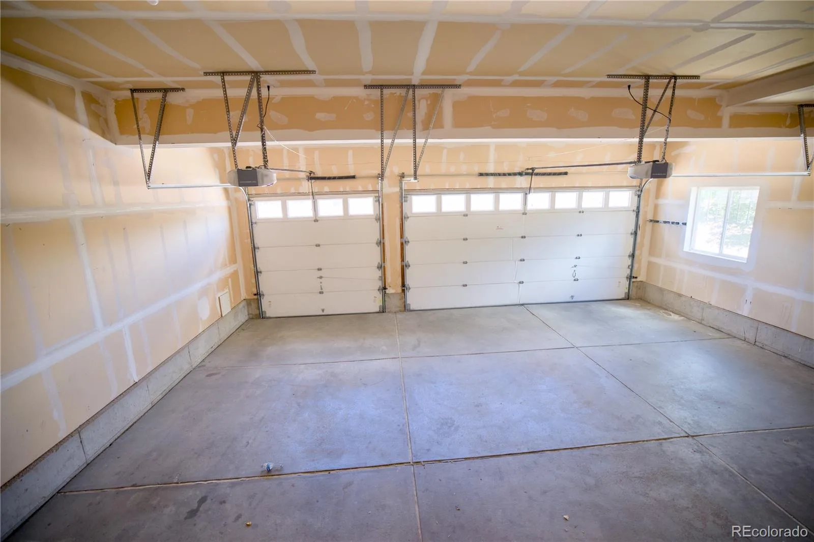 12762 Fisher Street Englewood CO 80112 MLS #REC2547591 07172026165113 1600 23