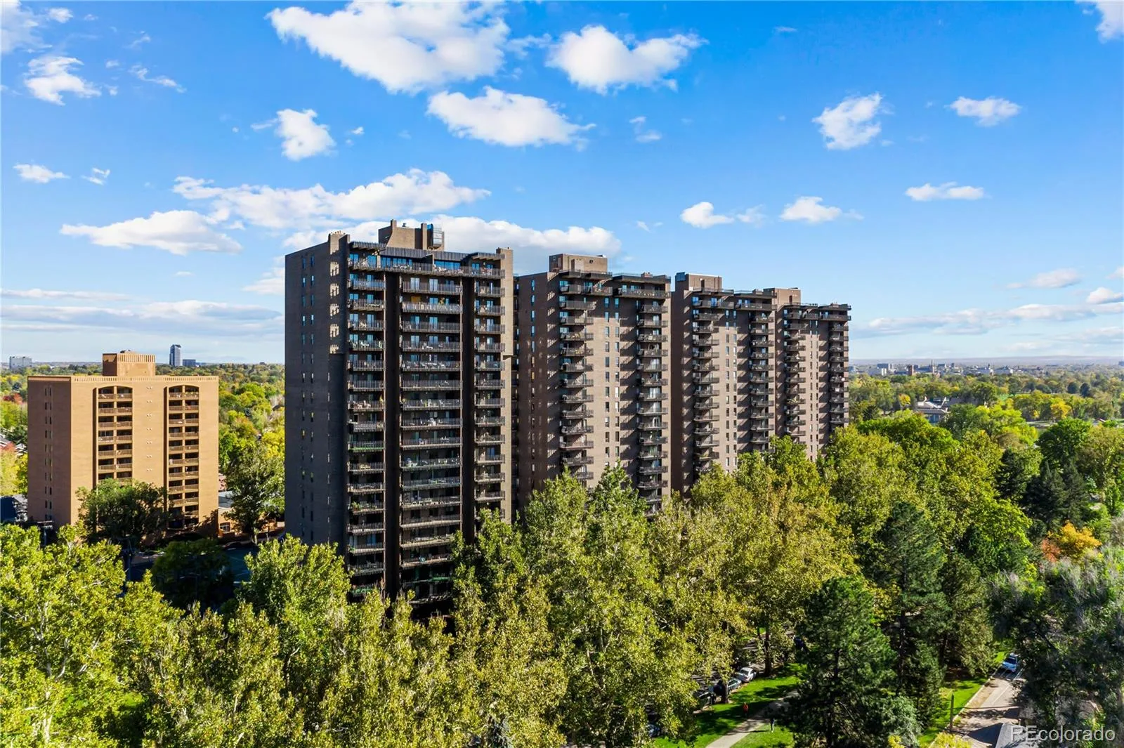 420 S Marion Parkway #301 Denver CO 80209 | MLS #REC2547664 08072026172549 1600 31