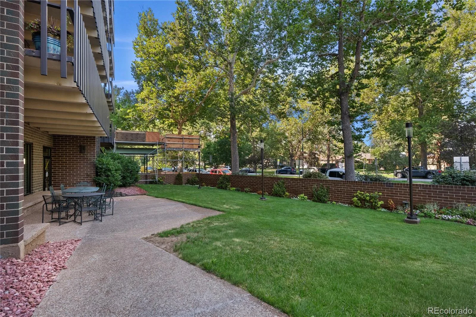 420 S Marion Parkway #301 Denver CO 80209 | MLS #REC2547664 08072026172549 1600 35