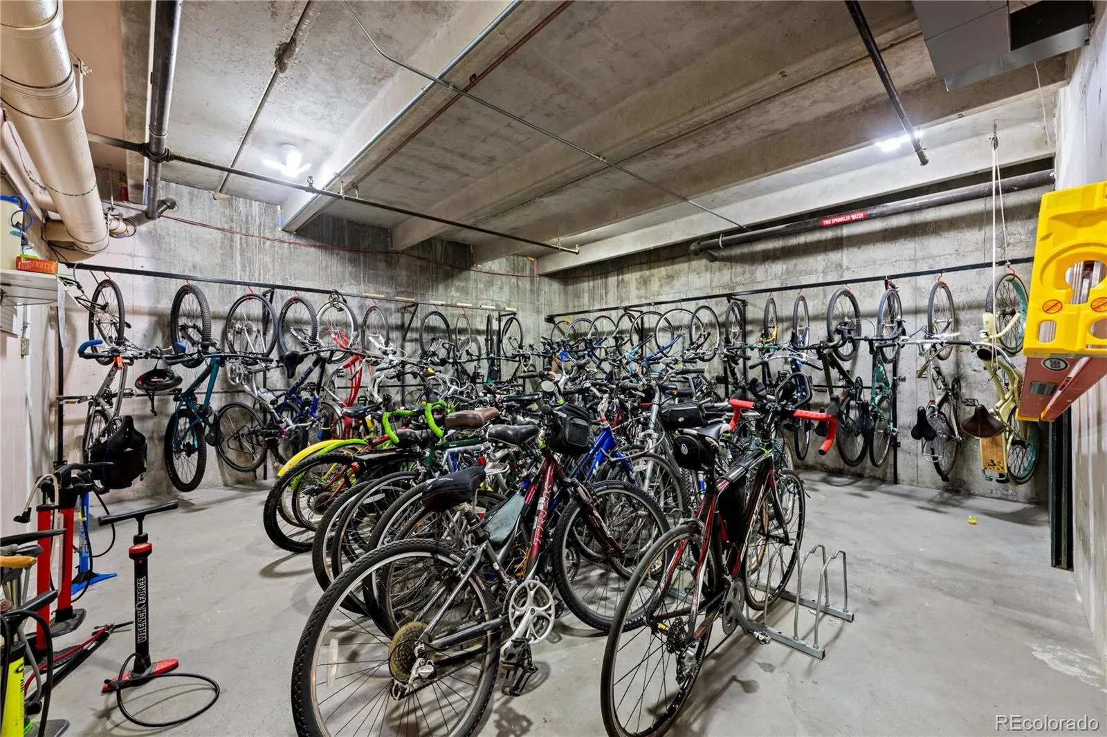 420 S Marion Parkway #301 Denver CO 80209 | MLS #REC2547664 08072026172549 1600 40
