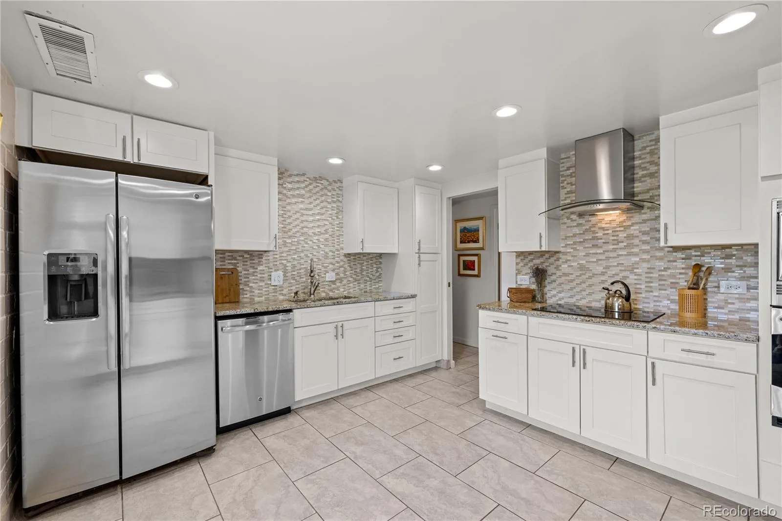 420 S Marion Parkway #301 Denver CO 80209 | MLS #REC2547664 08072026172549 1600 9