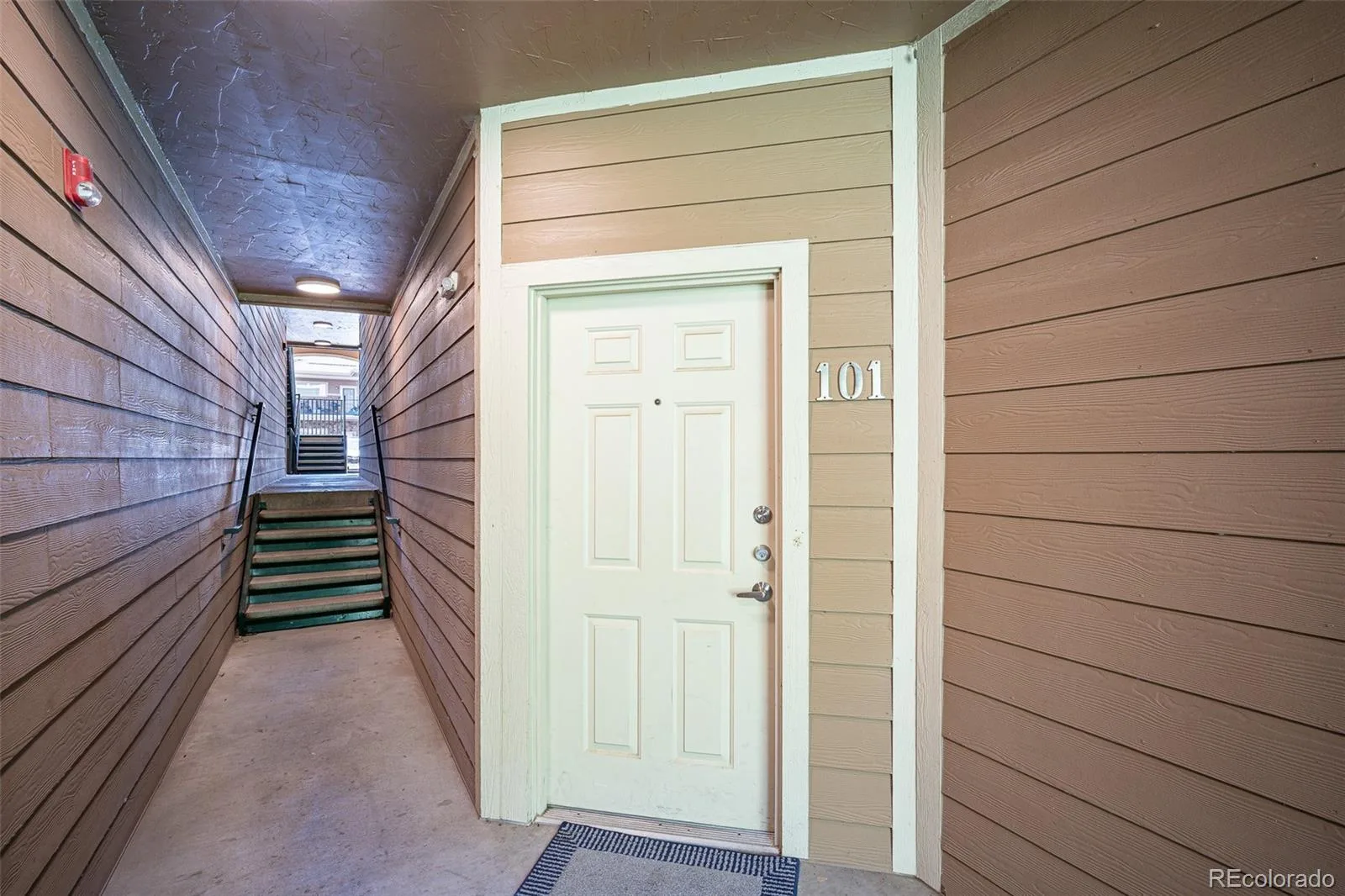 10751 Twenty Mile Road #101 Parker CO 80134 | MLS #REC2548975 07282026131607 1600 8