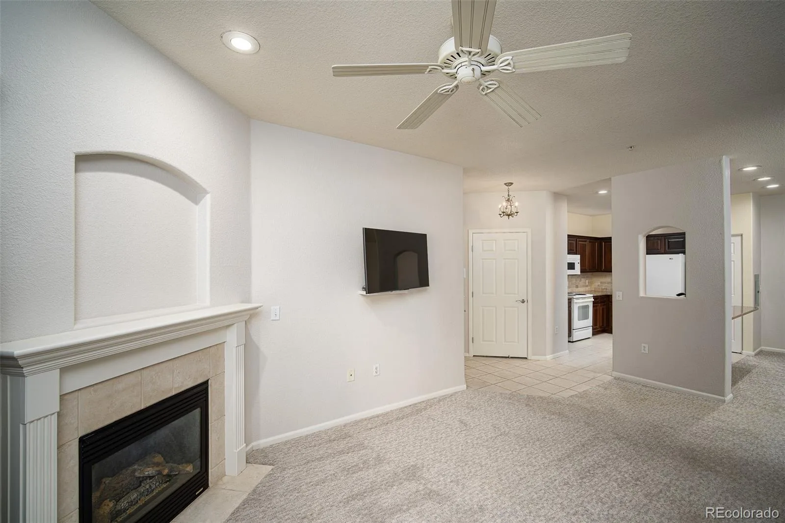 10751 Twenty Mile Road #101 Parker CO 80134 | MLS #REC2548975 07282026131607 1600 9