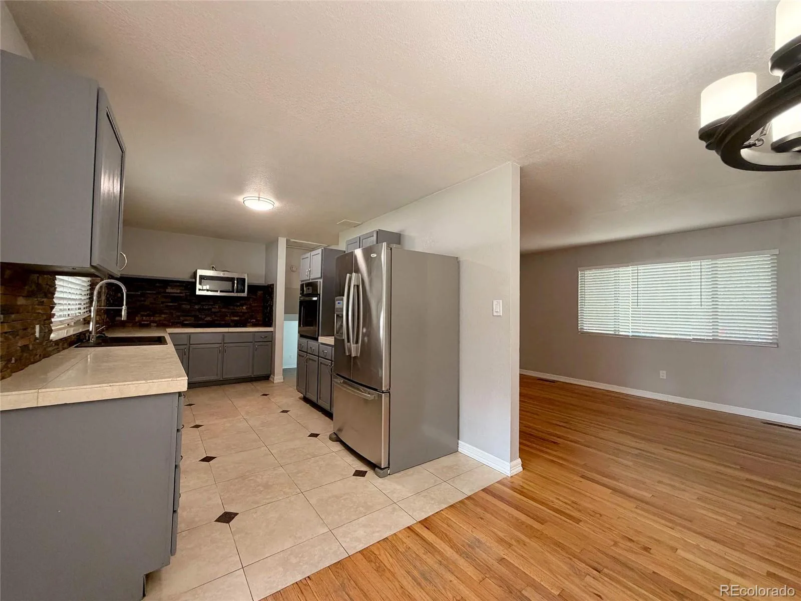 945 Dearborn Street Aurora CO 80011 | MLS #REC2550489 08252026215310 1600 10