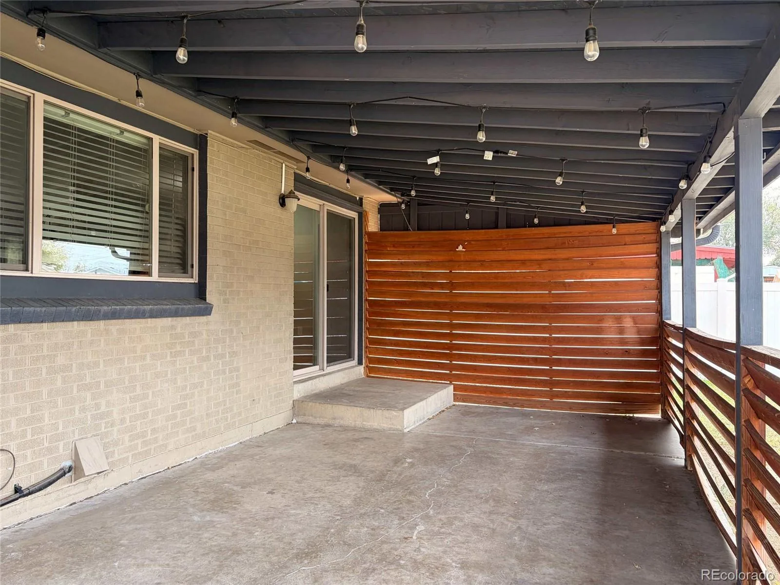945 Dearborn Street Aurora CO 80011 | MLS #REC2550489 08252026215310 1600 43