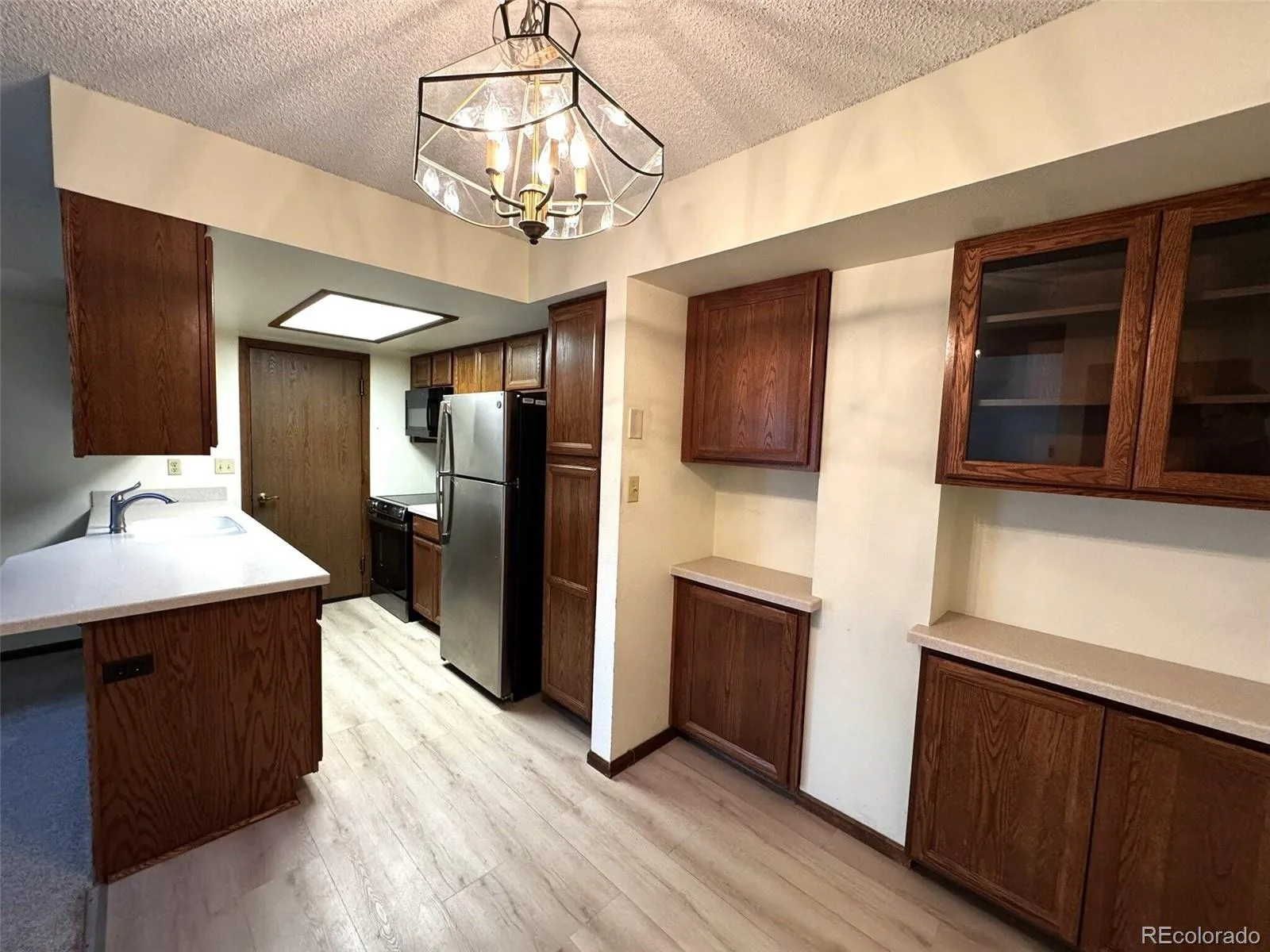 1765 S Allison Street #C Lakewood CO 80232 | MLS #REC2551698 10092026170439 1600 2
