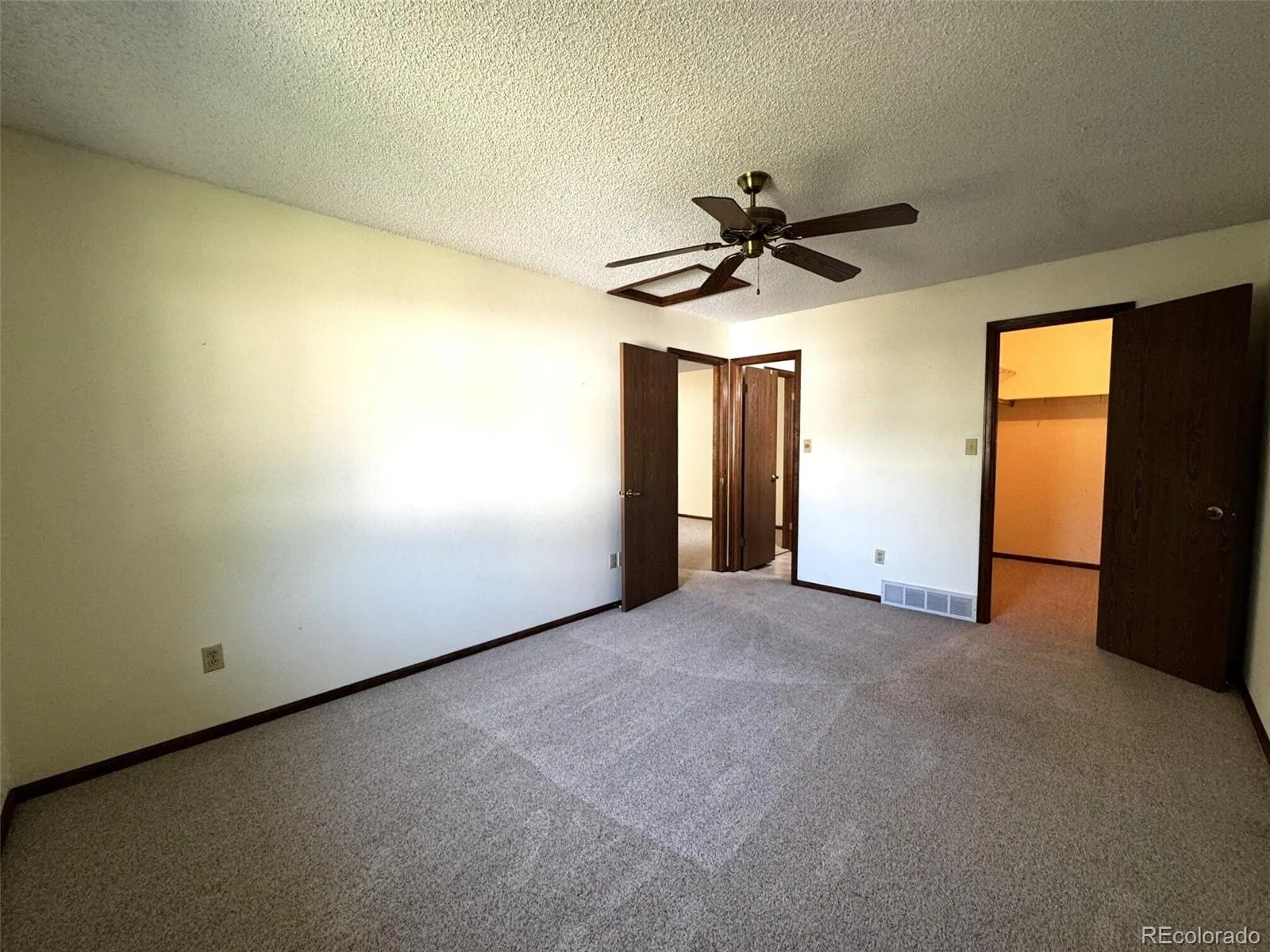 1765 S Allison Street #C Lakewood CO 80232 | MLS #REC2551698 10092026170439 1600 6