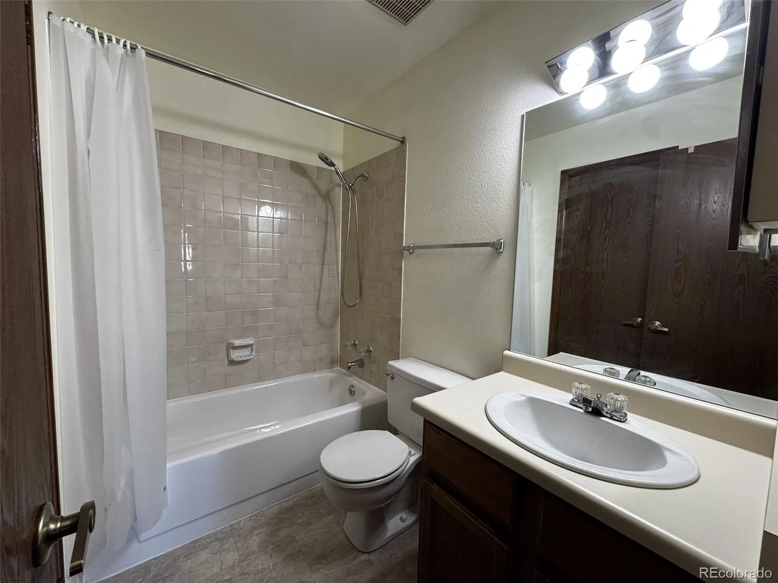 1765 S Allison Street #C Lakewood CO 80232 | MLS #REC2551698 10092026170439 1600 7