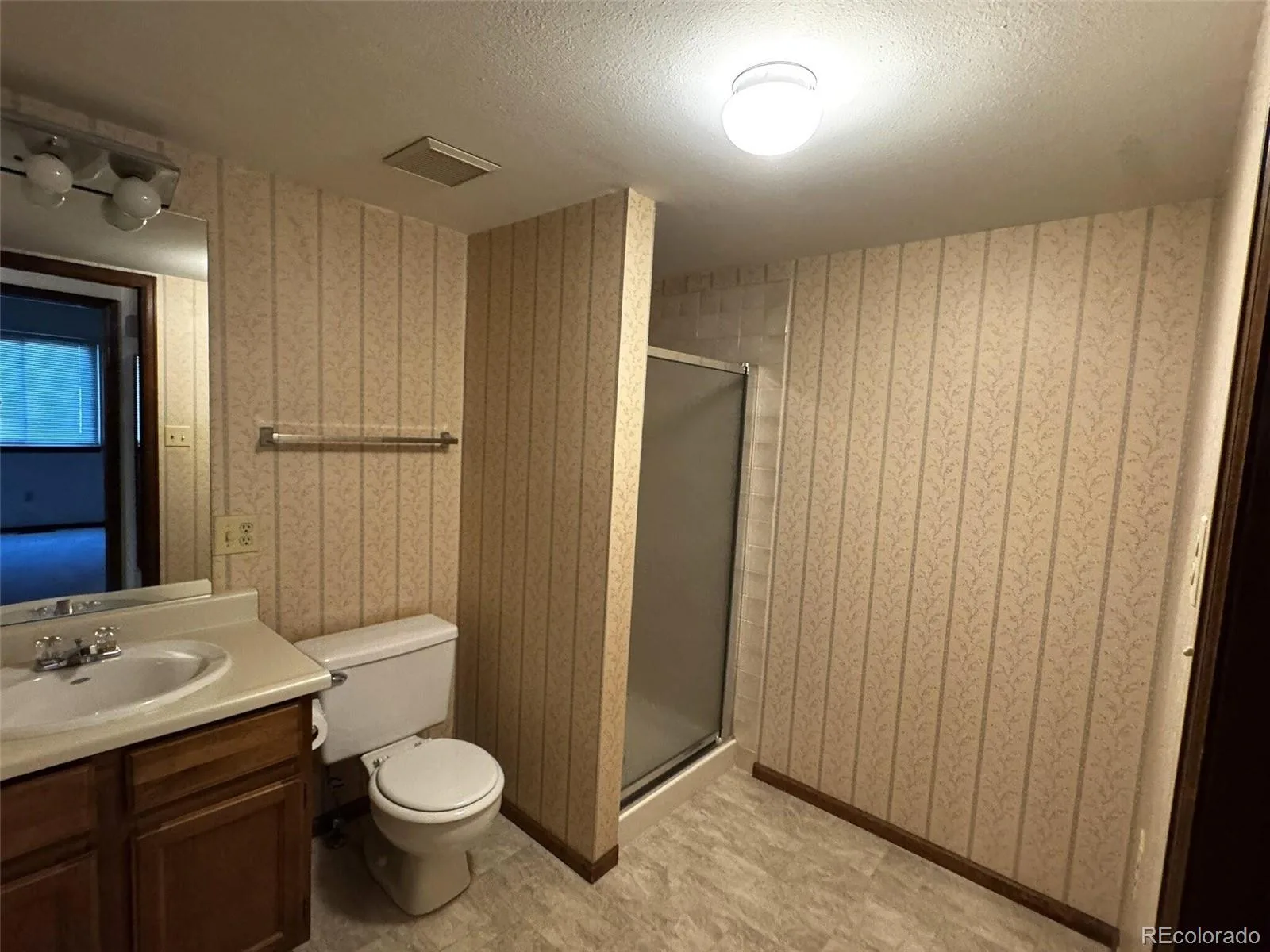 1765 S Allison Street #C Lakewood CO 80232 | MLS #REC2551698 10092026170439 1600 9