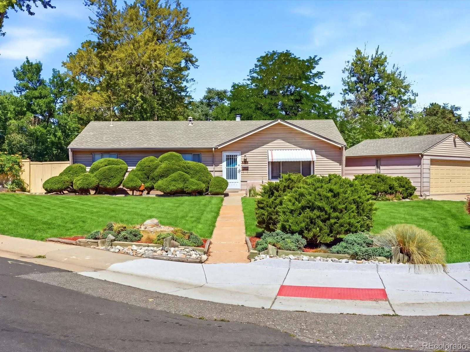 3415 S Hudson Way Denver CO 80222 | MLS #REC2552951 08112026165016 1600 4