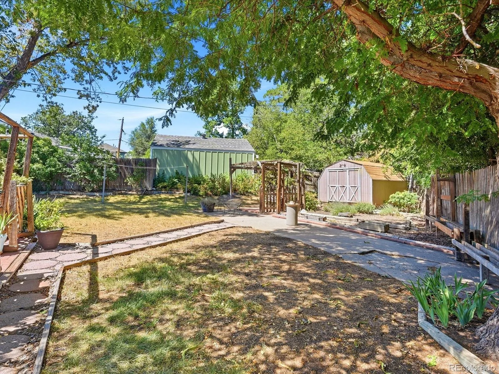 3415 S Hudson Way Denver CO 80222 | MLS #REC2552951 08112026165016 1600 44