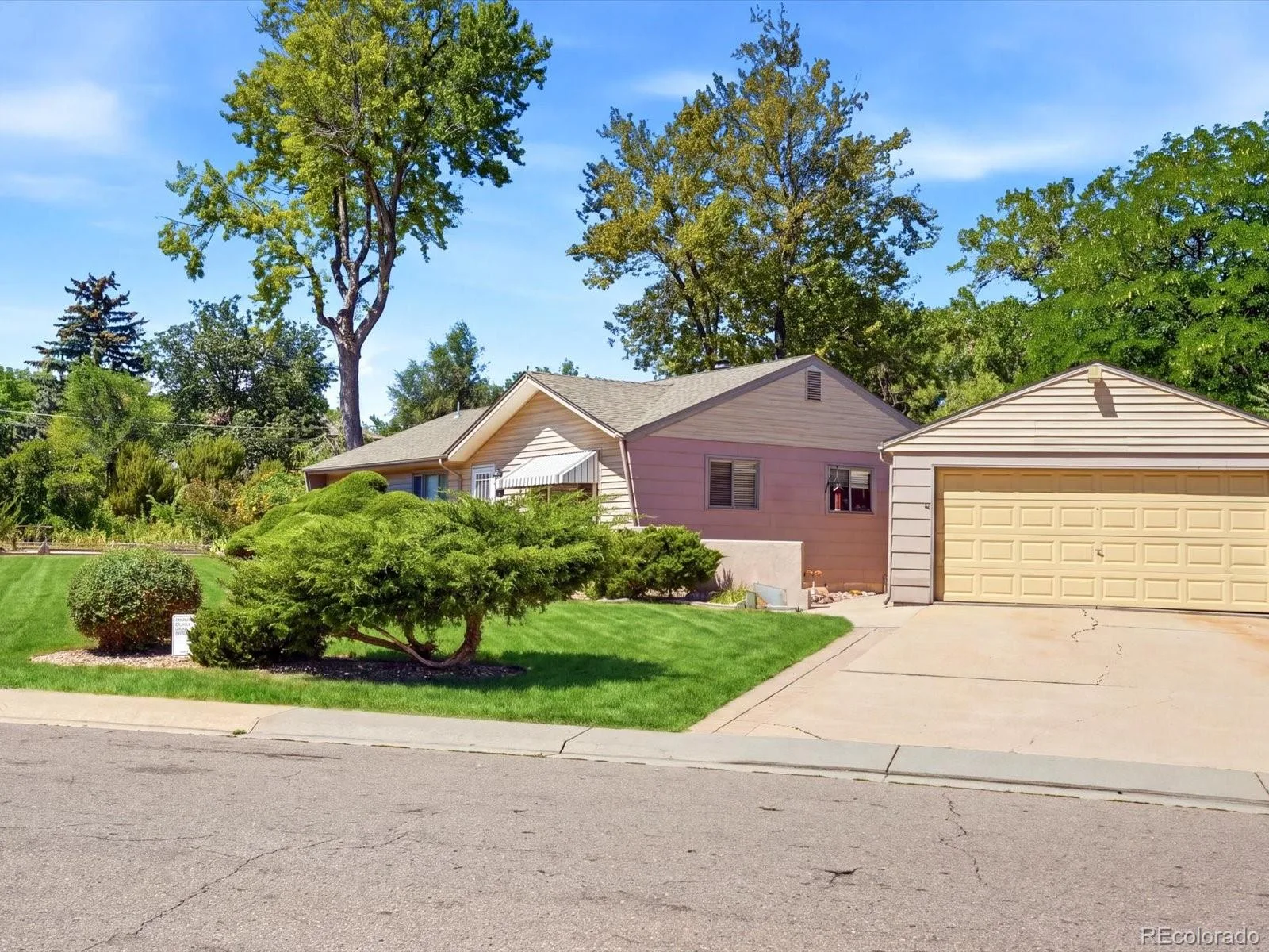 3415 S Hudson Way Denver CO 80222 | MLS #REC2552951 08112026165016 1600 8