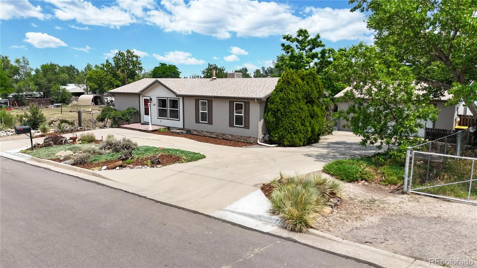 80 S Marshall Street Denver CO 80226 | MLS #REC2556217 07092026040210 1600 2