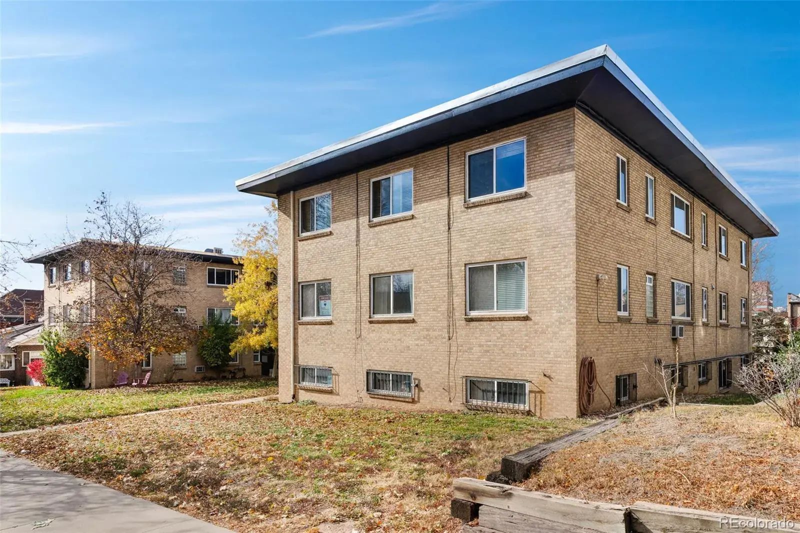 665 N Washington Street #8C Denver CO 80203 MLS #REC2560016 11132025000604 1600 14