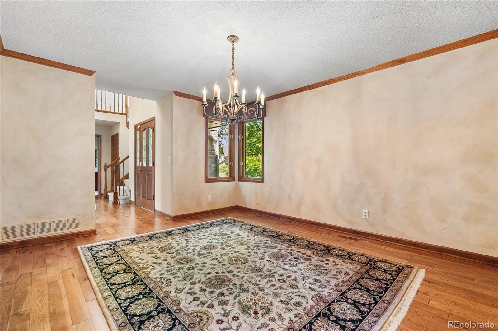 5860 S Quintero Circle Centennial CO 80015 MLS #REC2560948 05162026050858 1600 21