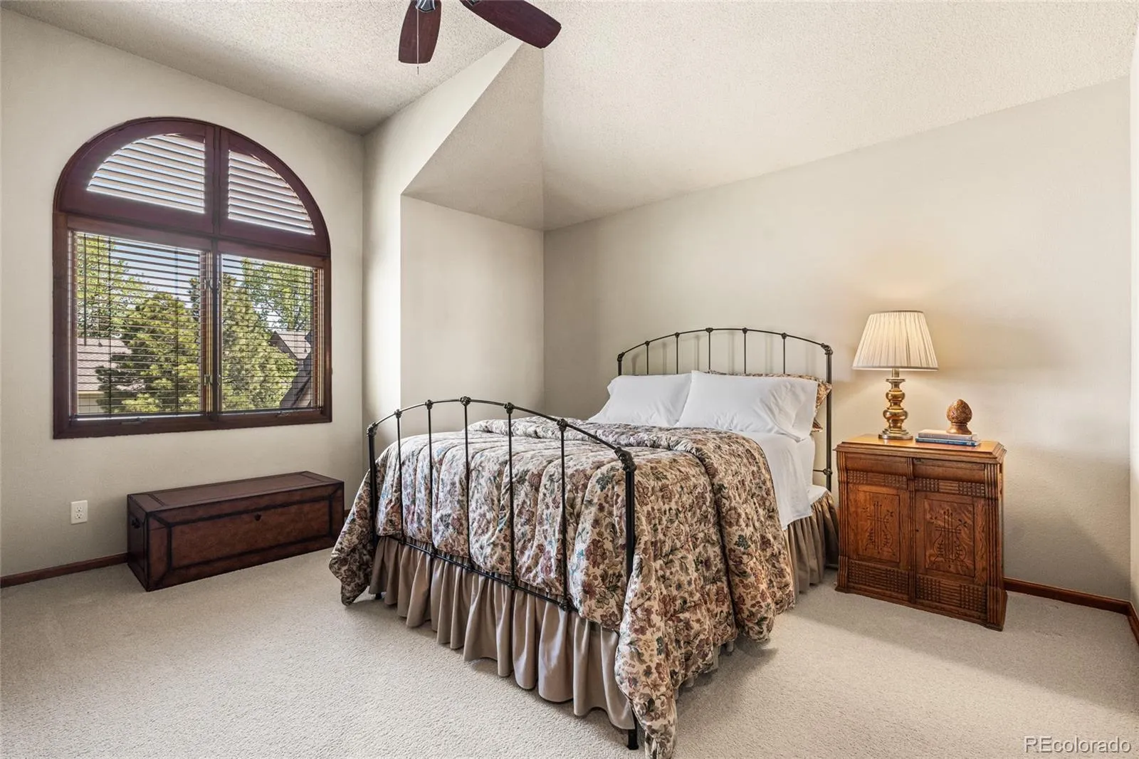 5860 S Quintero Circle Centennial CO 80015 MLS #REC2560948 05162026050858 1600 35