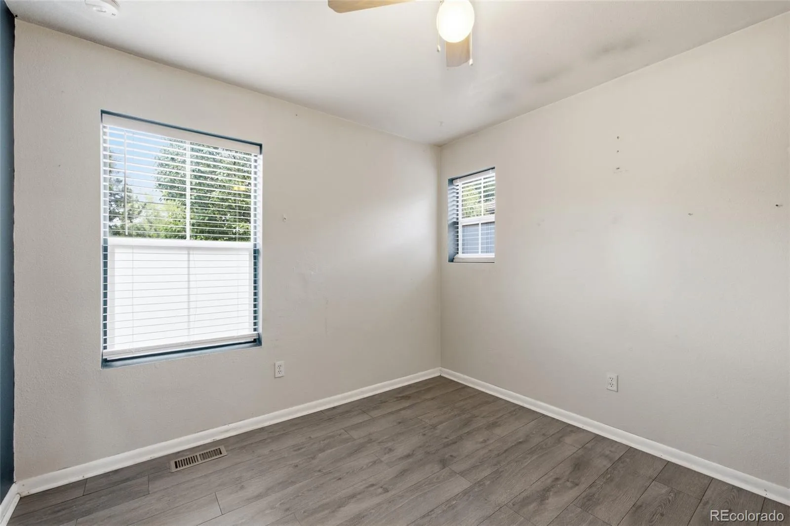14820 E 18th Place Aurora CO 80011 | MLS #REC2561235 09212026192922 1600 15
