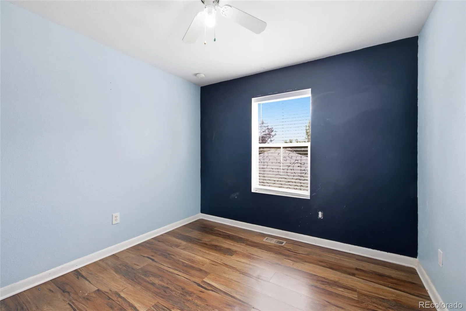 14820 E 18th Place Aurora CO 80011 | MLS #REC2561235 09212026192922 1600 19