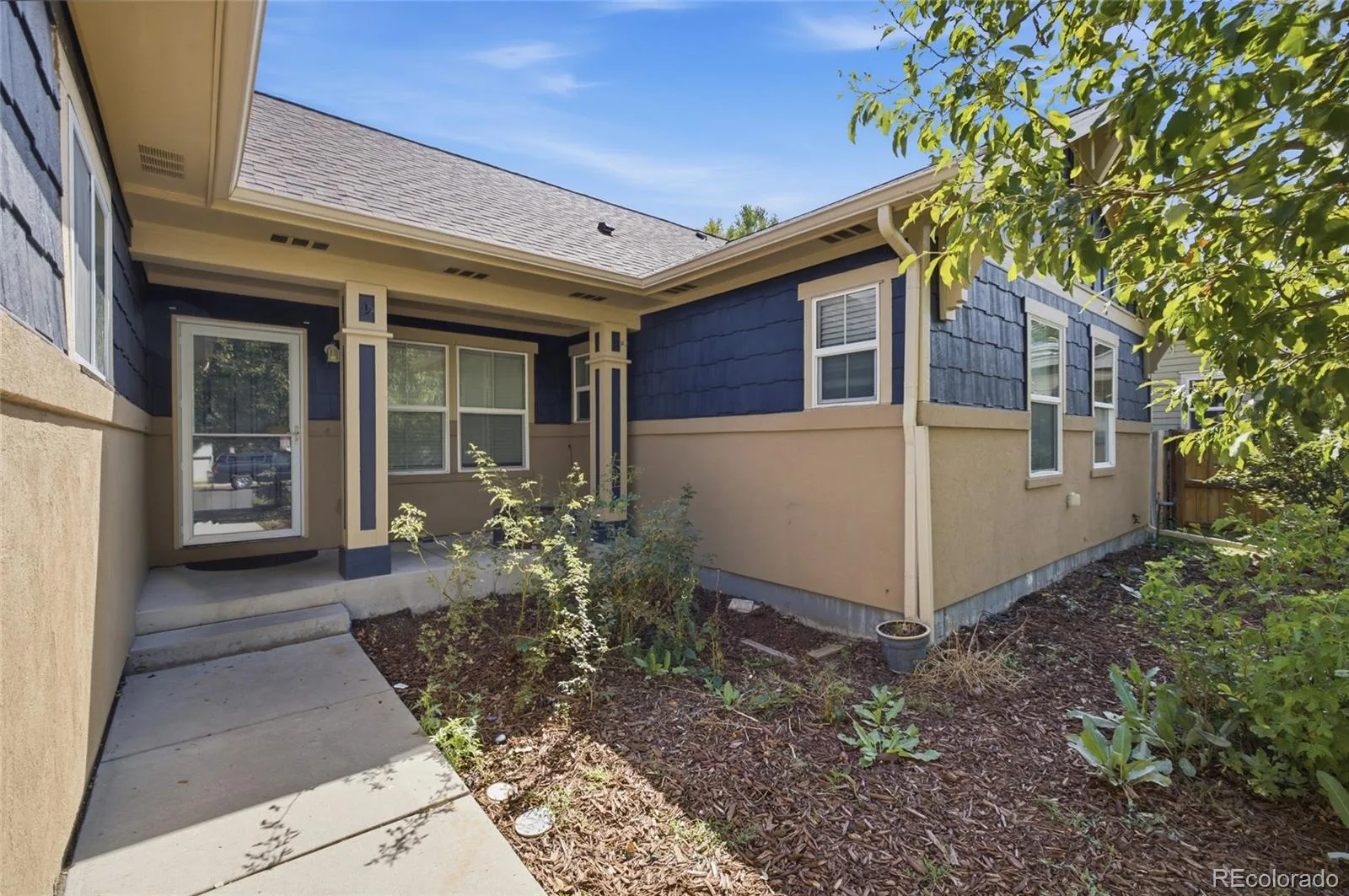 14820 E 18th Place Aurora CO 80011 | MLS #REC2561235 09212026192922 1600 2