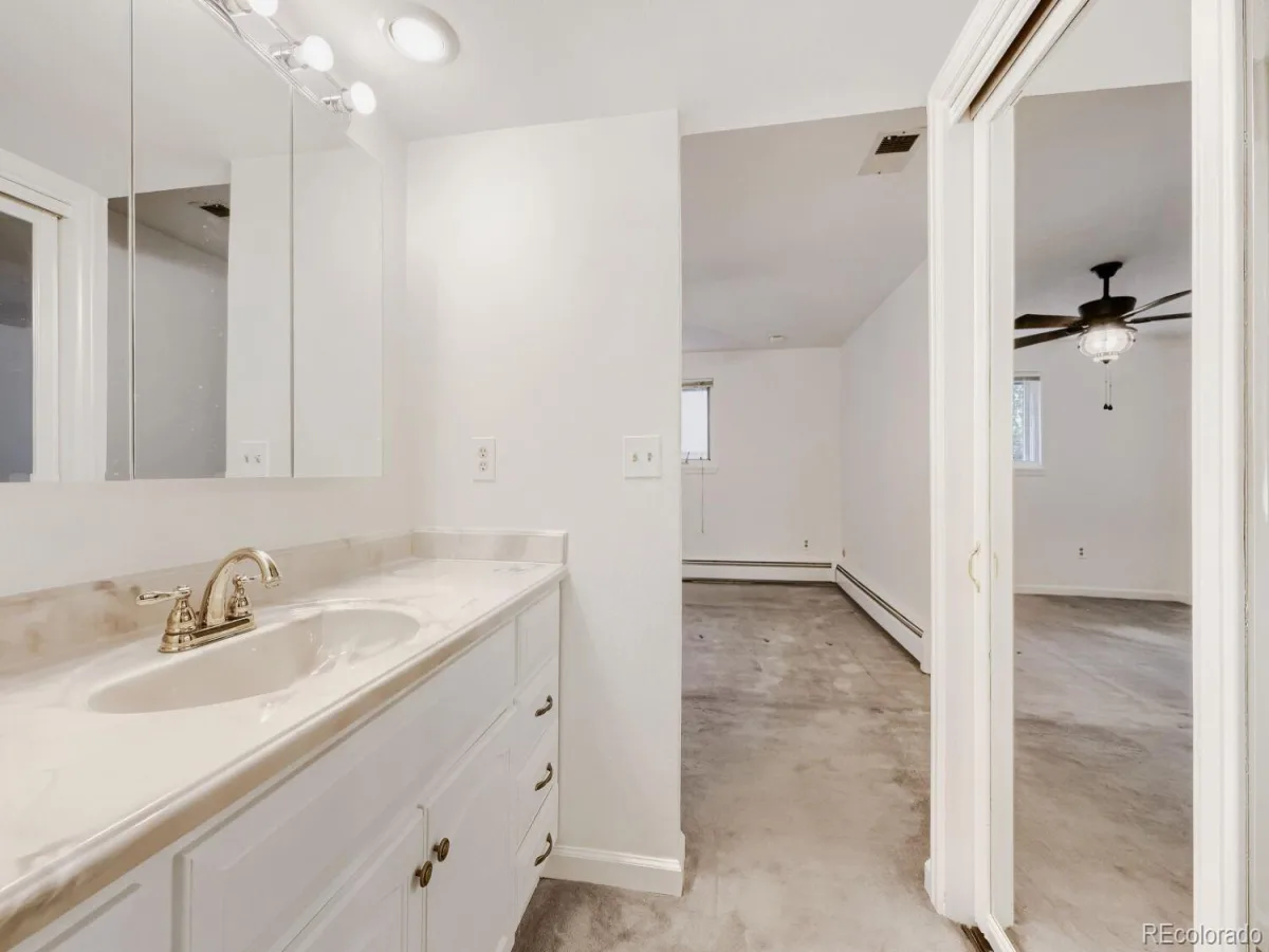 10200 Zenobia Circle Westminster CO 80031 | MLS #REC2562446 08072026202113 1200 19