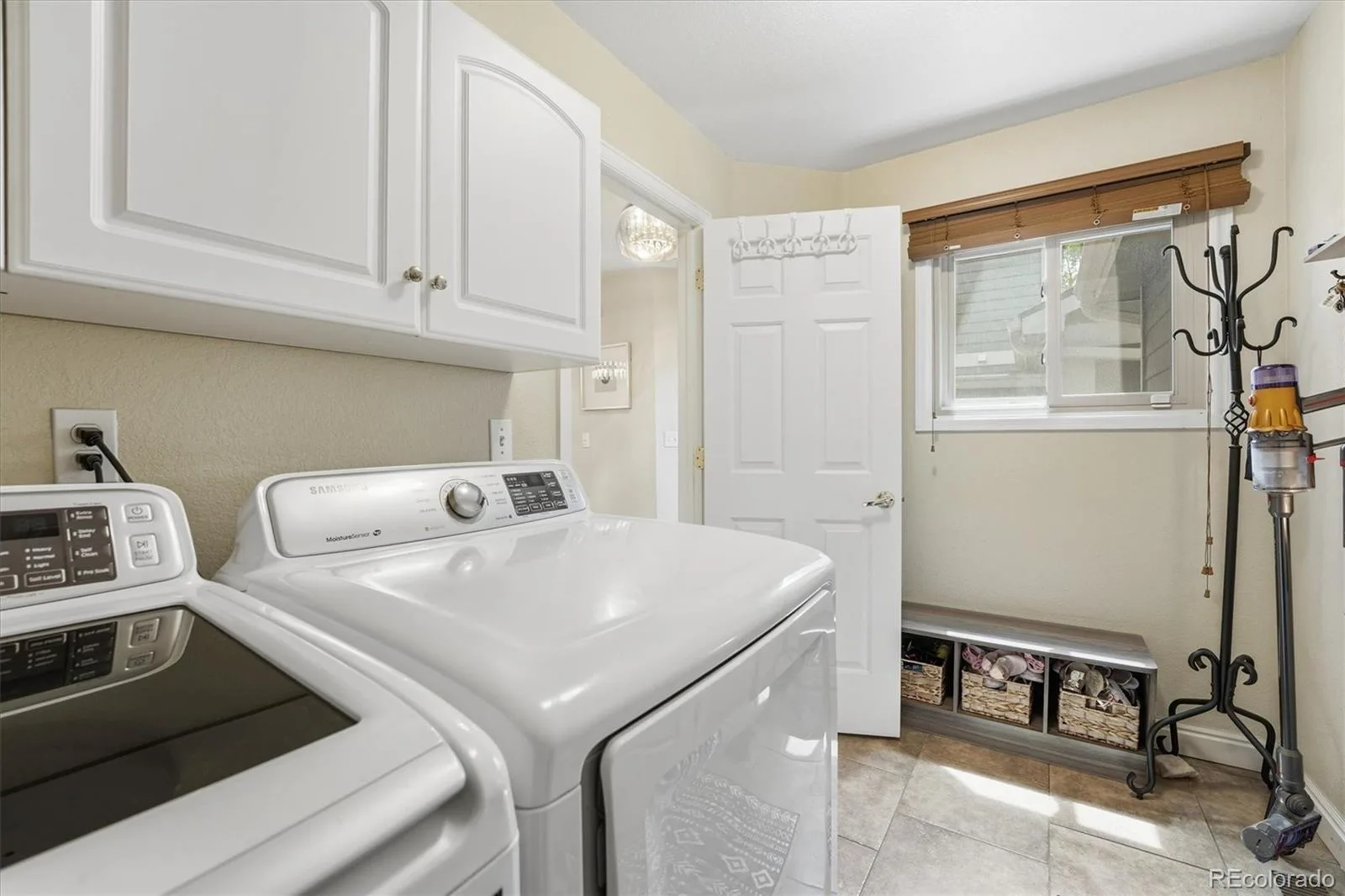 4825 S Ammons Street #119 Littleton CO 80123 MLS #REC2562658 06012026225604 1600 22