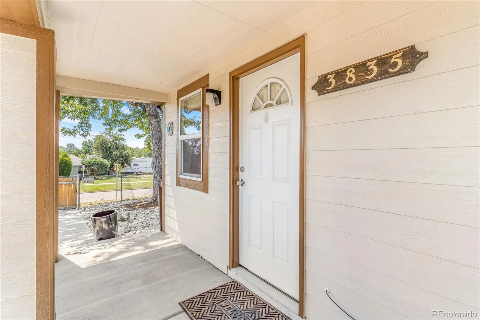 3835 W 3RD Avenue Denver CO 80219 MLS #REC2562722 06242026025131 1600 25