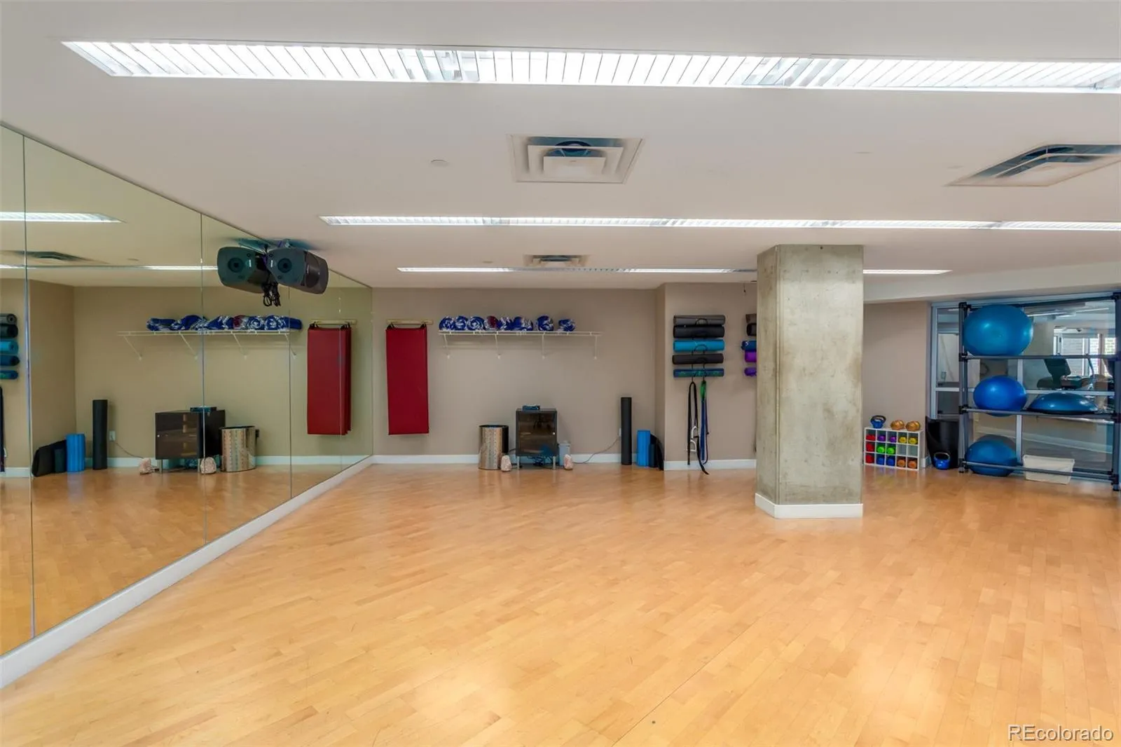 1700 Bassett Street #1023 Denver CO 80202 MLS #REC2564460 05122026012432 1600 28