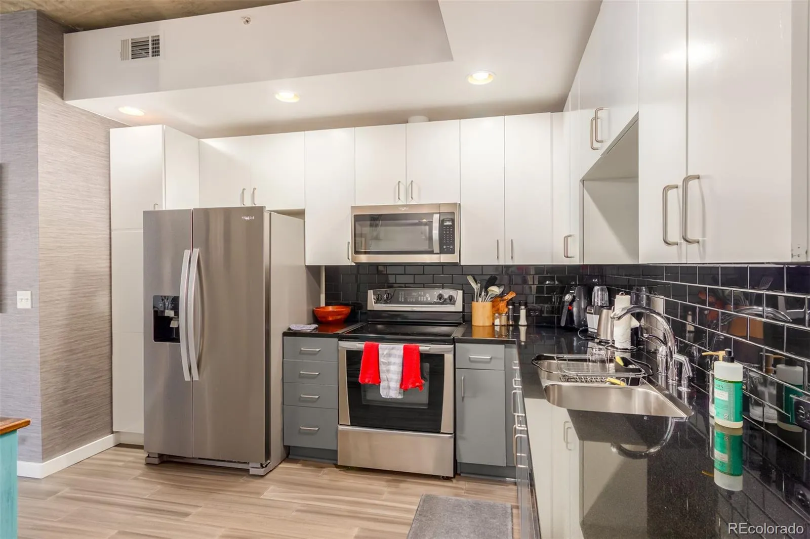 1700 Bassett Street #1023 Denver CO 80202 MLS #REC2564460 05122026012432 1600 7