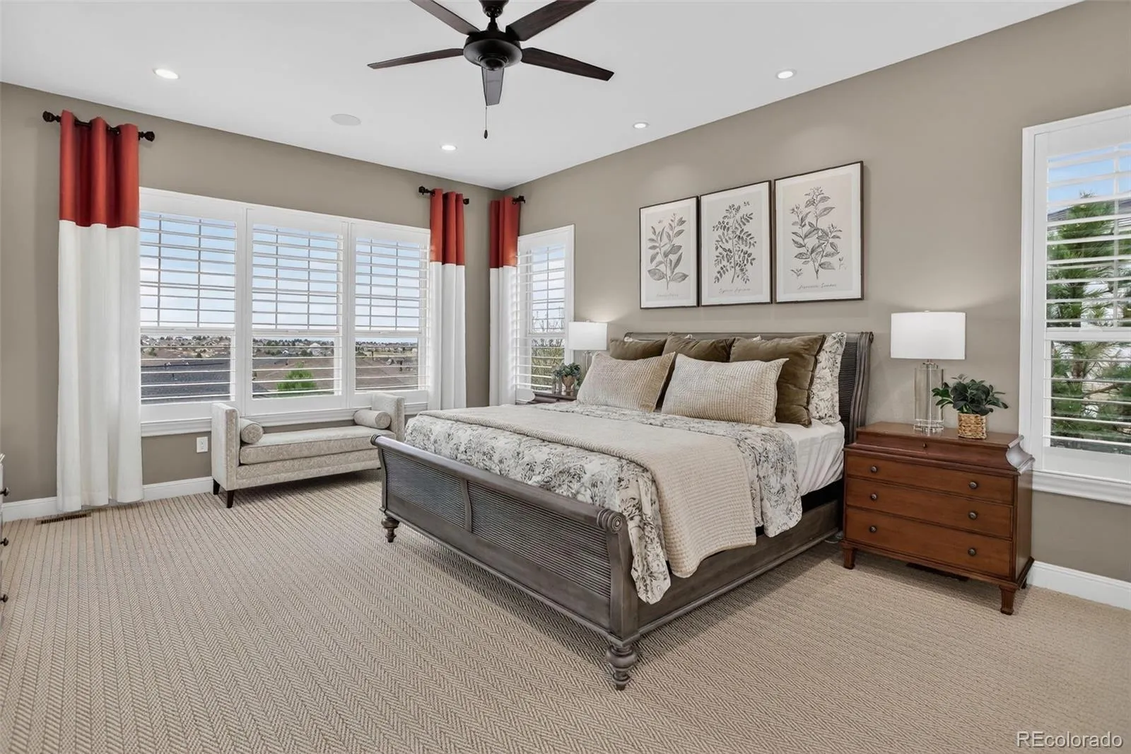 8363 S Winnipeg Court Aurora CO 80016 MLS #REC2565378 04292026160722 1600 16