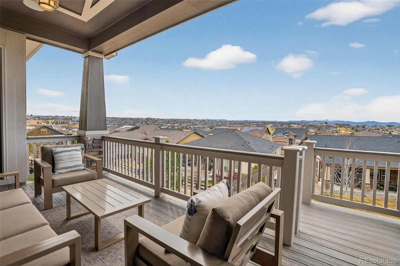 8363 S Winnipeg Court Aurora CO 80016 MLS #REC2565378 04292026160722 1600 34