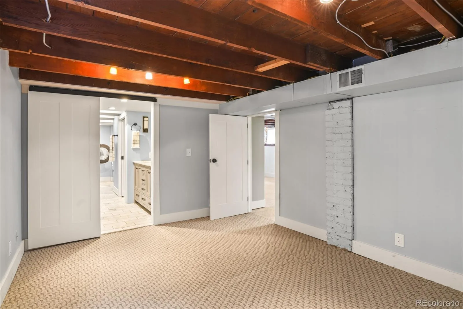 4401 W Hayward Place Denver CO 80212 MLS #REC2566504 06222026183732 1600 18