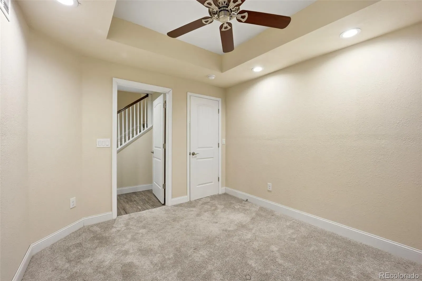 7566 S Quantock Court Aurora CO 80016 MLS #REC2566619 05142026155102 1600 30