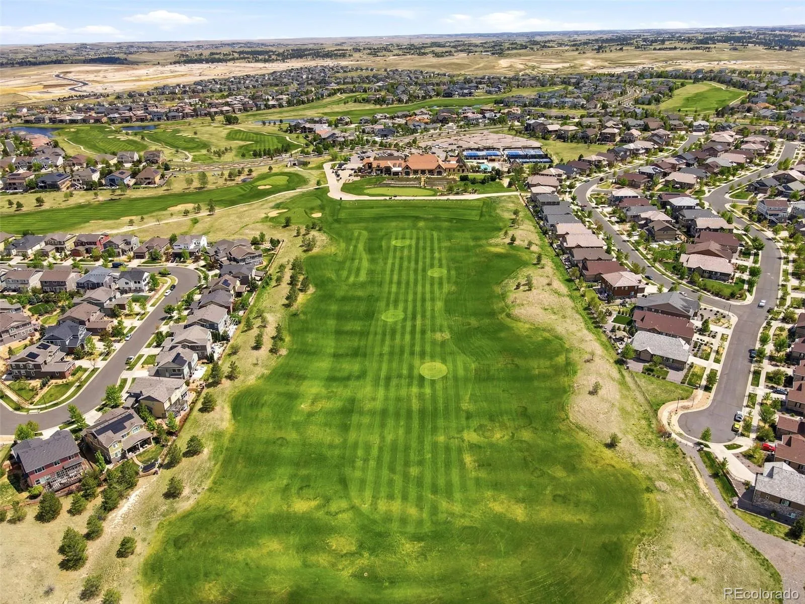 7566 S Quantock Court Aurora CO 80016 MLS #REC2566619 05142026155102 1600 41