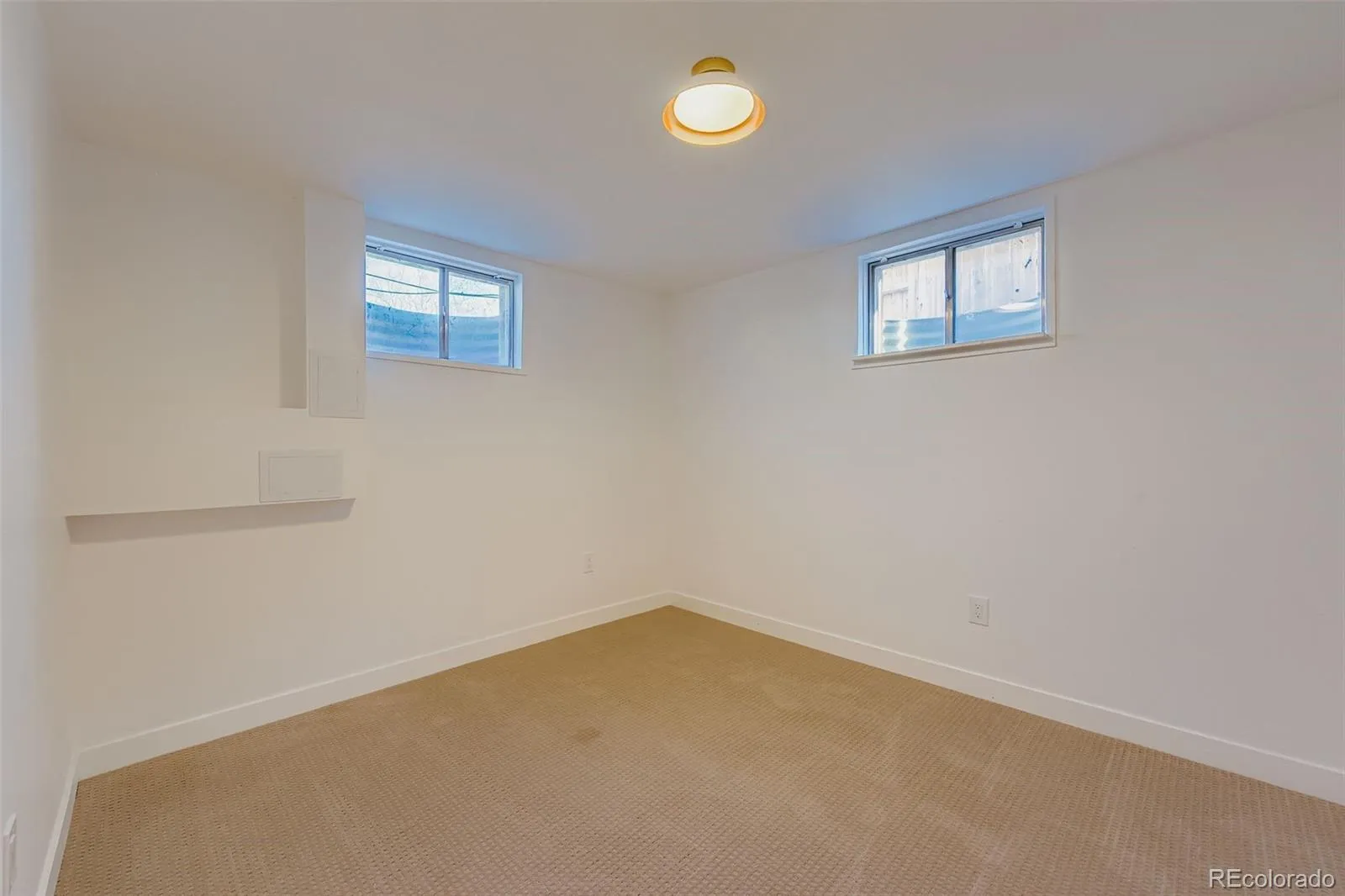 4264 W Radcliff Avenue Denver CO 80236 MLS #REC2569149 05142026230032 1600 28