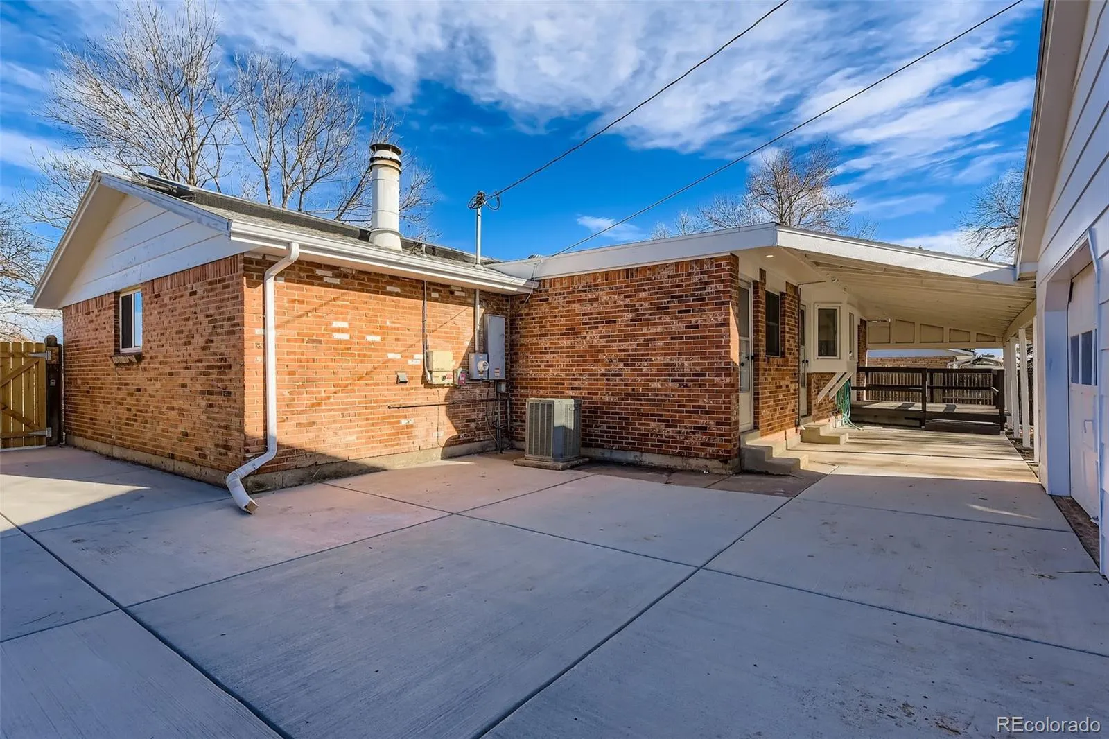 4264 W Radcliff Avenue Denver CO 80236 MLS #REC2569149 05142026230032 1600 37