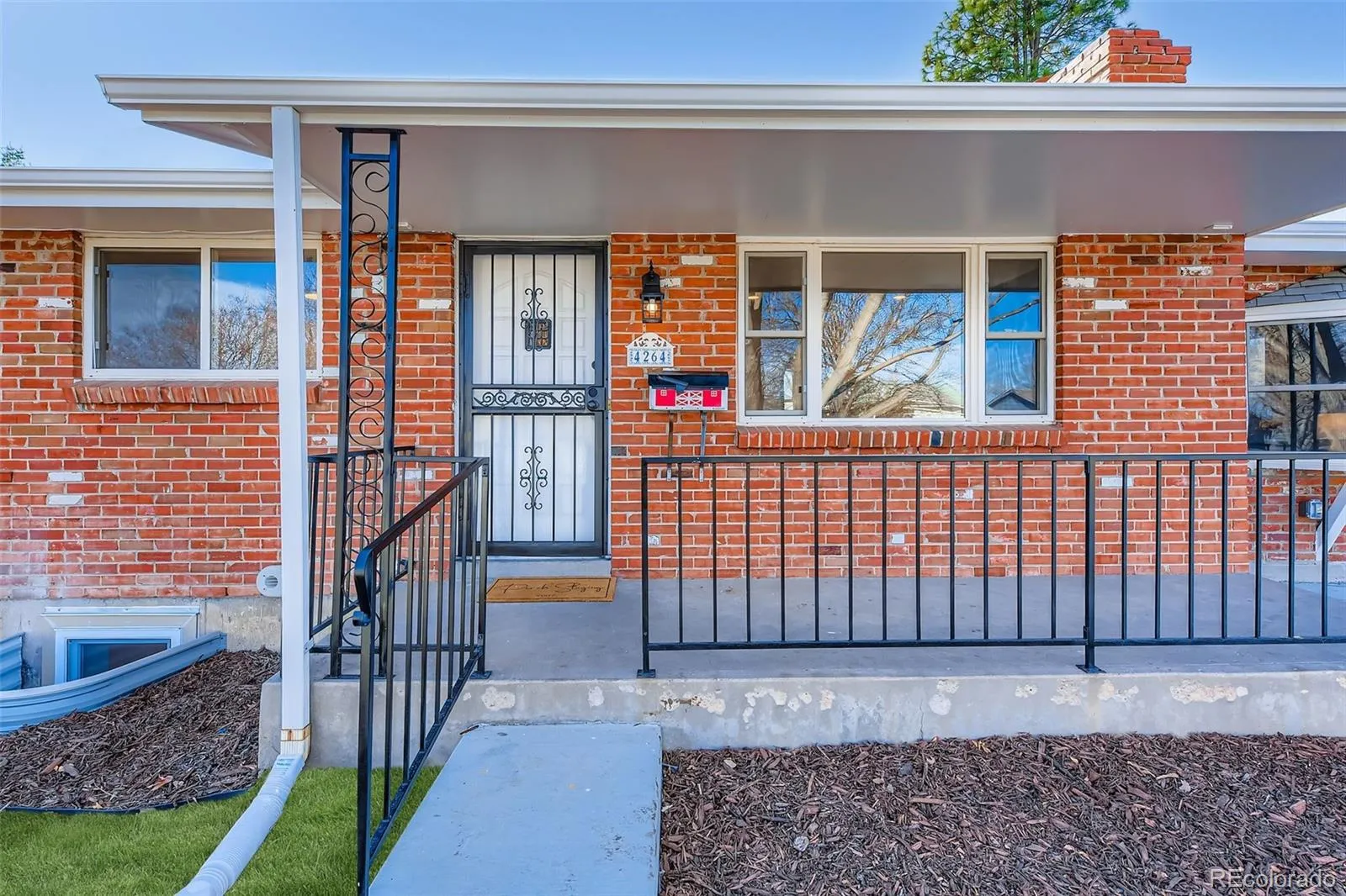 4264 W Radcliff Avenue Denver CO 80236 MLS #REC2569149 05142026230032 1600 39