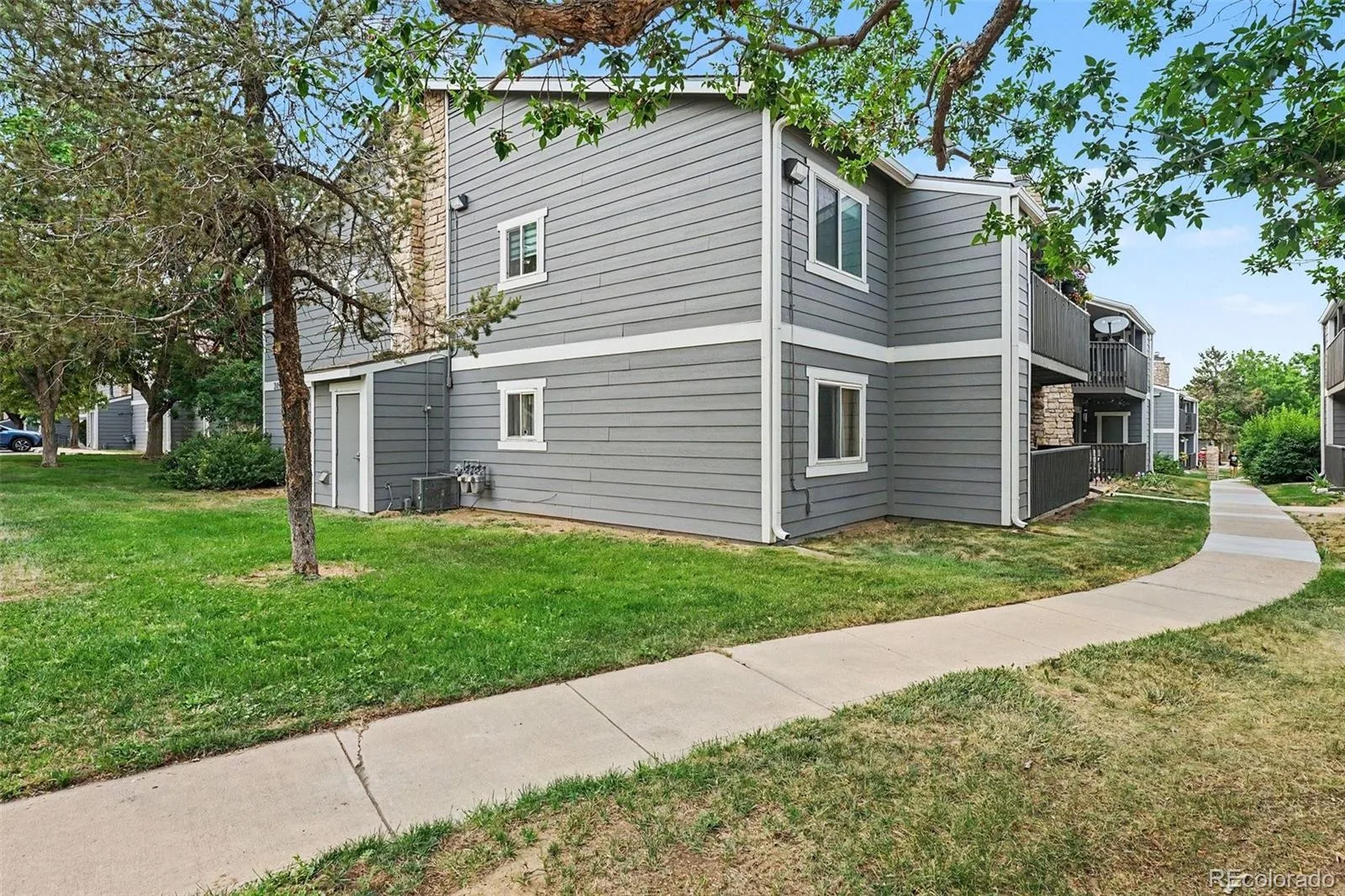 3484 S Eagle Street #104 #3484 Aurora CO 80014 | MLS #REC2569152 06262026024127 1600 10