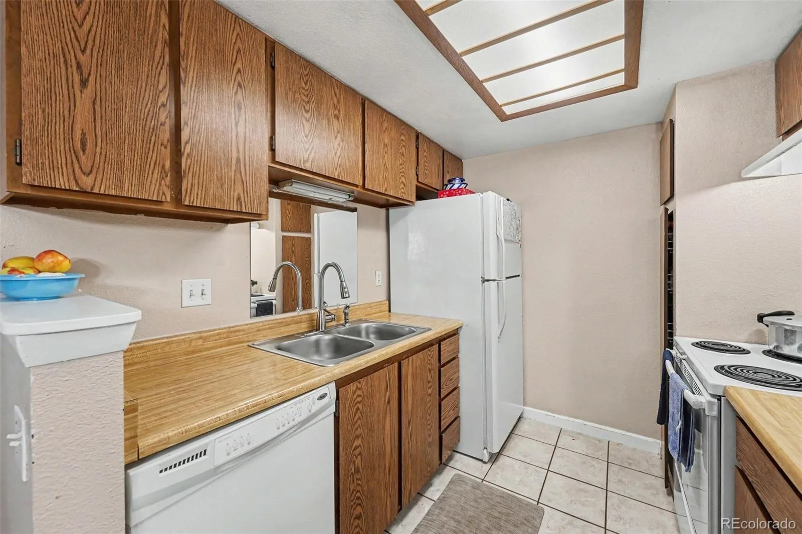 3484 S Eagle Street #104 #3484 Aurora CO 80014 | MLS #REC2569152 06262026024127 1600 2