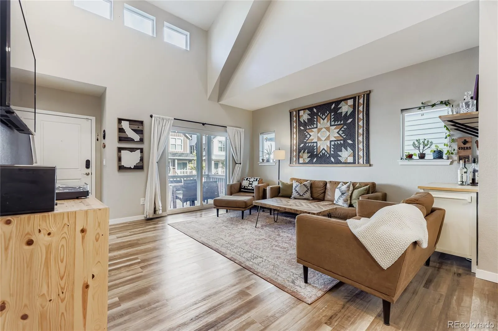 2833 S Fox Street Englewood CO 80110 MLS #REC2569335 05152026145325 1600 5