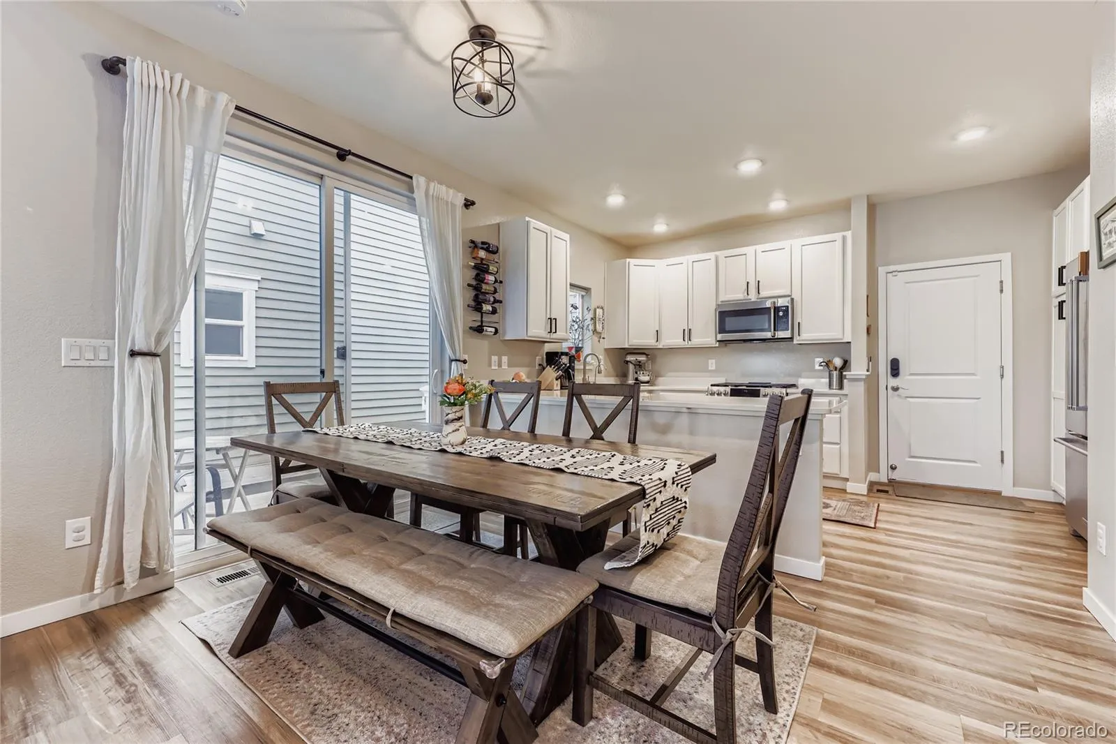 2833 S Fox Street Englewood CO 80110 MLS #REC2569335 05152026145325 1600 6