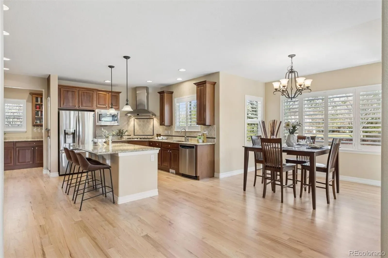 03272026004655 1600 15