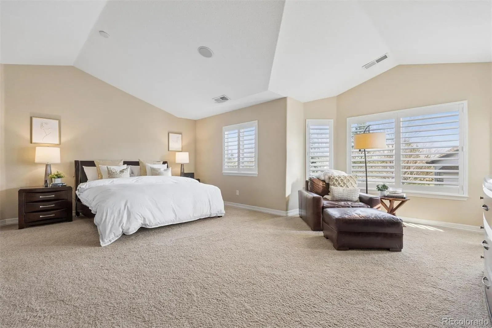 03272026004655 1600 24