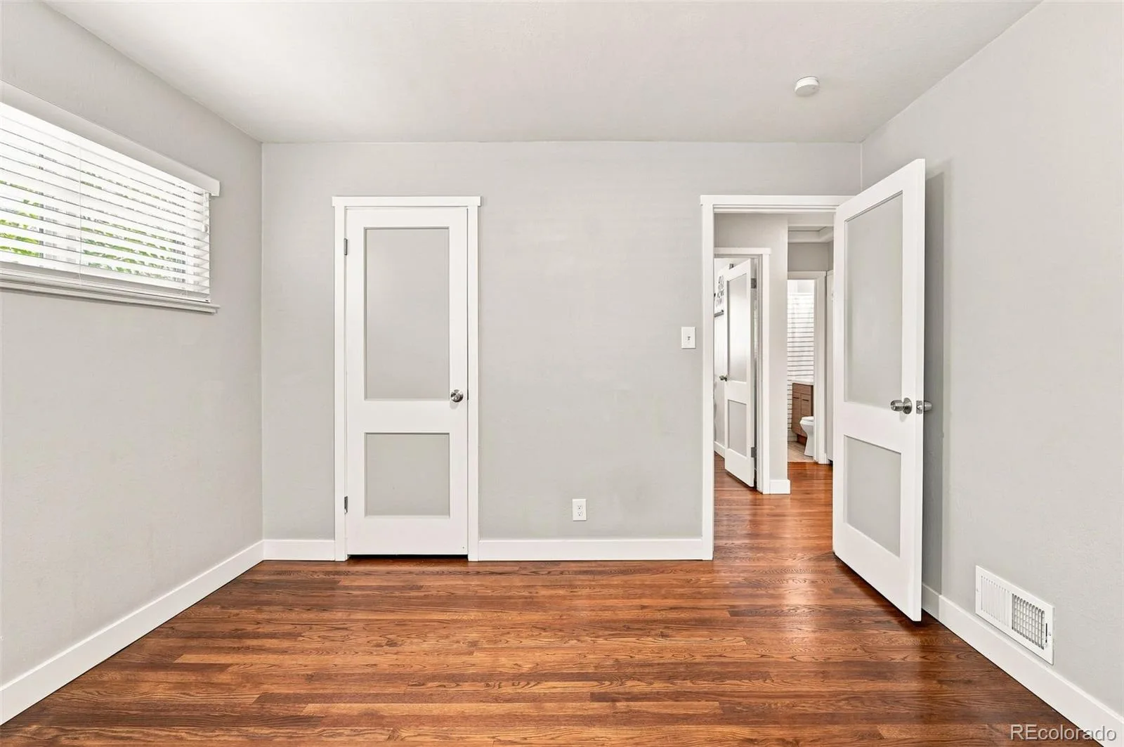 1908 Akron Street Aurora CO 80010 | MLS #REC2571237 08202026222646 1600 22